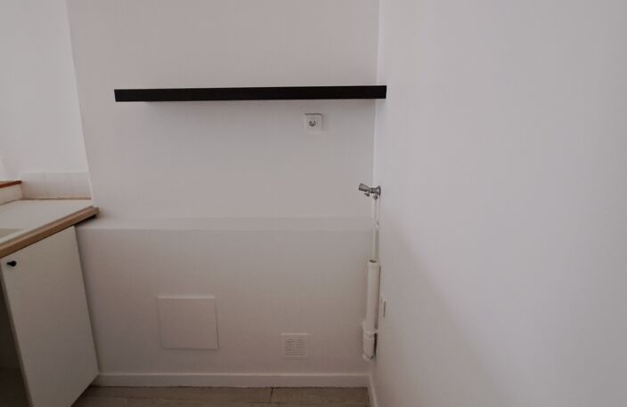 Location Appartement 1 pièce — photo 4