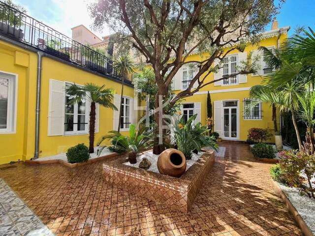 Maison de ville, Cannes Rue d'Antibes — photo du bien