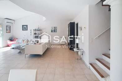 Maison 4 pièces 2500 €