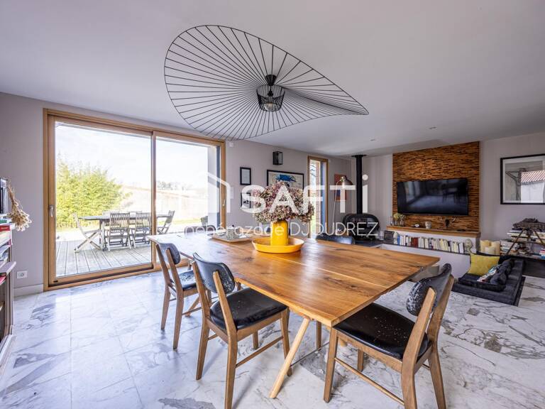 MAISON D'ARCHITECTE DE 172M² - 6 PIECES - TERRAIN PAYSAGE - PISCINE CHAUFFEE — photo 1