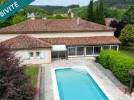 VASTE MAISON FAMILIALE DE PLAIN-PIED AVEC PISCINE ET DOUBLE GARAGE — photo 2
