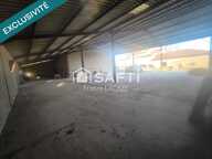BÂTIMENT DE 640 m²  VUE EXCEPTIONNELLE SUR LES PYRÉNÉES — photo 4