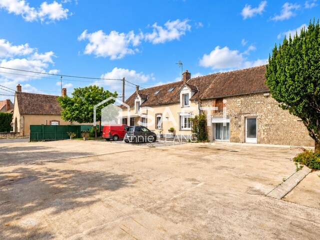 Maison de caractère, espace et potentiel réunis- 30 minutes de Fontainebleau & de Montargis — photo du bien