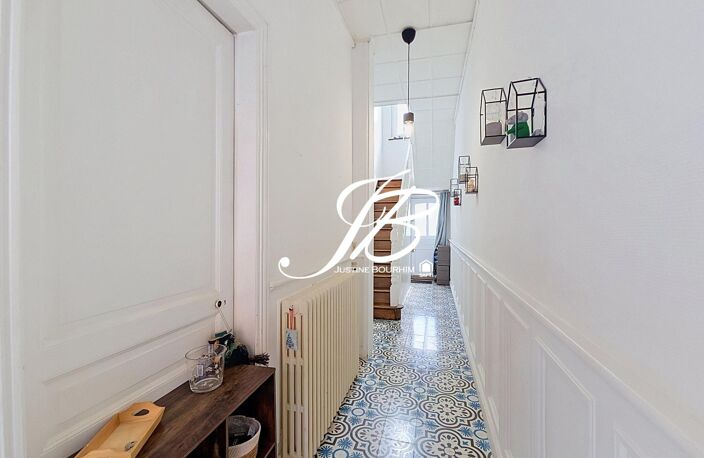 MAISON PLEINE DE CHARME- BEAUX VOLUMES-LENS — photo 4