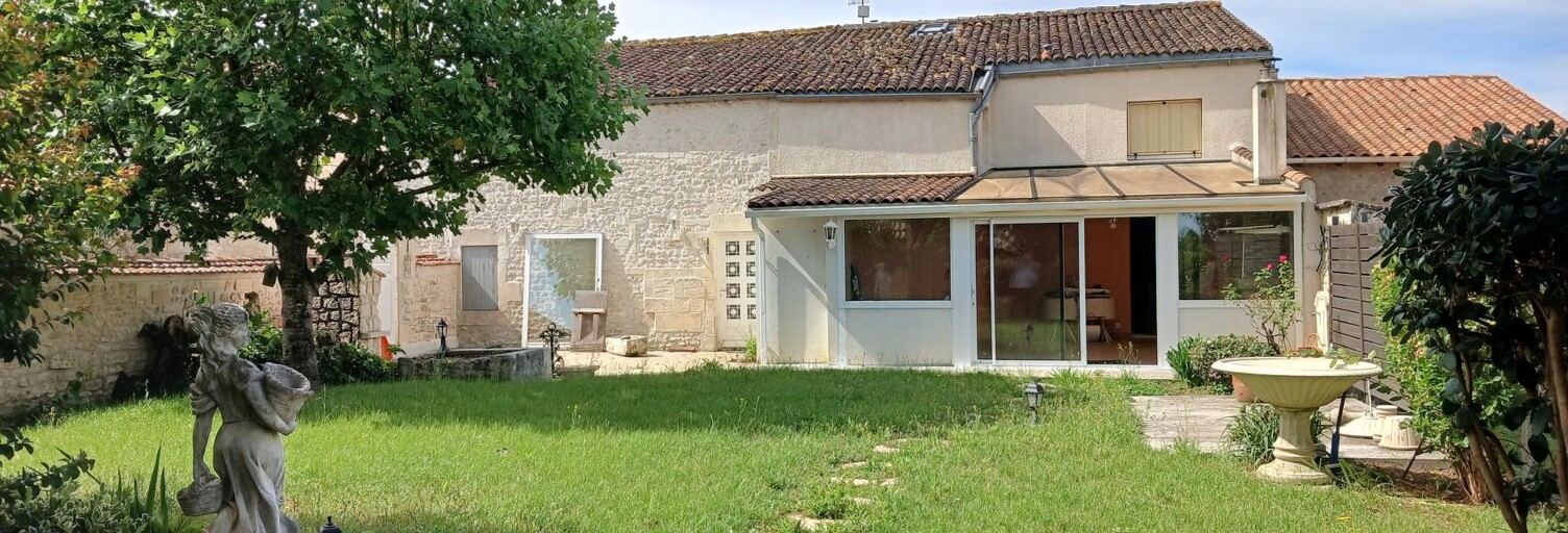 Maison 4 Pièces 148 m² à vendre à Jazennes (17260)