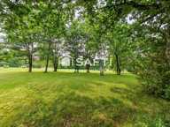 Centre bourg, beau terrain de 1311 m² — photo 2