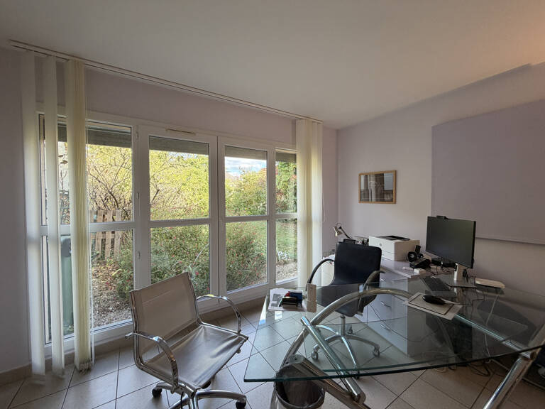 Local Professionnel - Idéal Prof. médicale - 154 m2 Plain Pi — photo 1