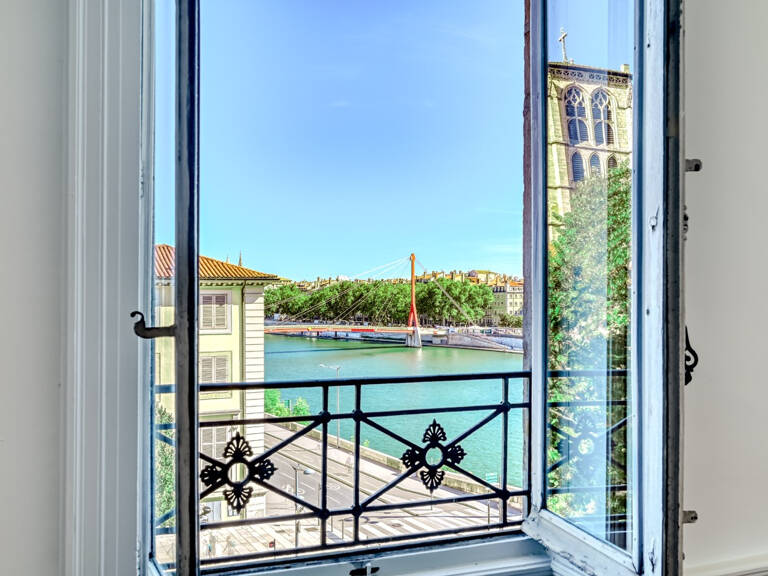 Appartement de Prestige vue Saône — photo 1