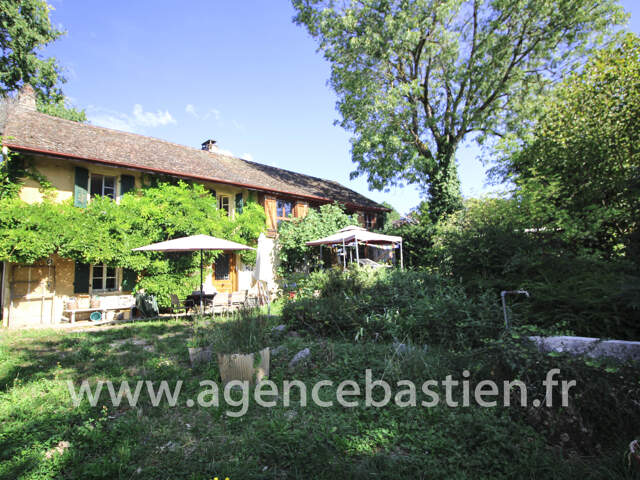 GEX   PITEGNY   Maison de caractère de 1840   150 m2 habitab — photo du bien