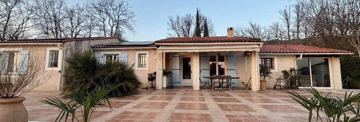 Maison 6 Pièces 130 m² à vendre à Tourrettes (83440)