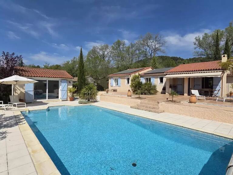 VILLA PLAIN-PIED DE 130M² HABITABLES, 3 CHAMBRES, AVEC PISCINE ET DÉPENDANCE – TERRAIN 2 400 M² — photo 1