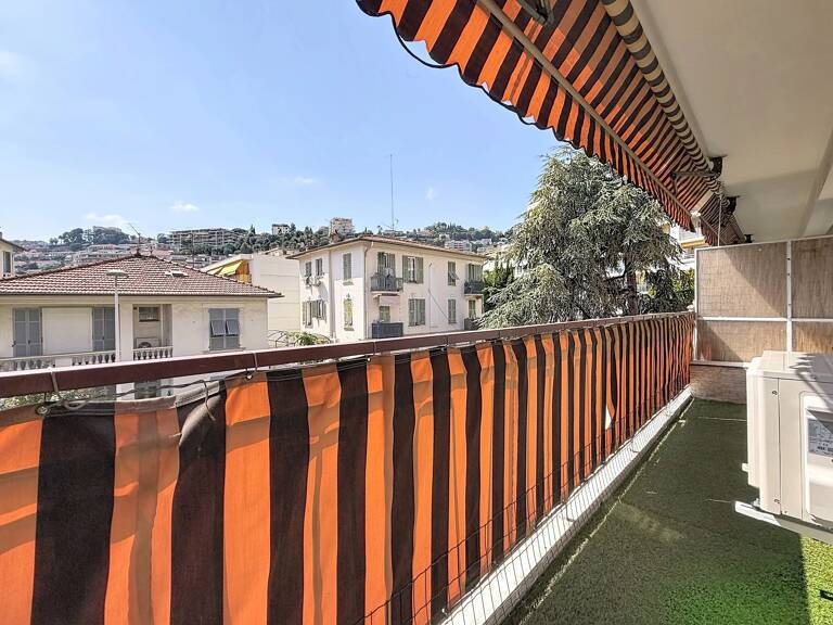 Grand 4 Pièces avec Terrasse et Balcon — photo 1