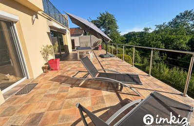 Maison 8 pièces — photo du bien
