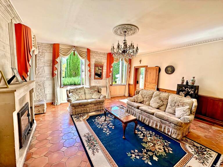 PROPRIÉTÉ DU 19E - DEUX LOGEMENTS INDÉPENDANTS - PISCINE ET TERRAIN DE 1,1 HA – ESTUAIRE DE LA GIRONDE. — photo 1