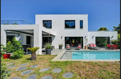VILLA D'EXCEPTION 2023   3 SUITES   PISCINE   914 M2   25 MI — photo du bien