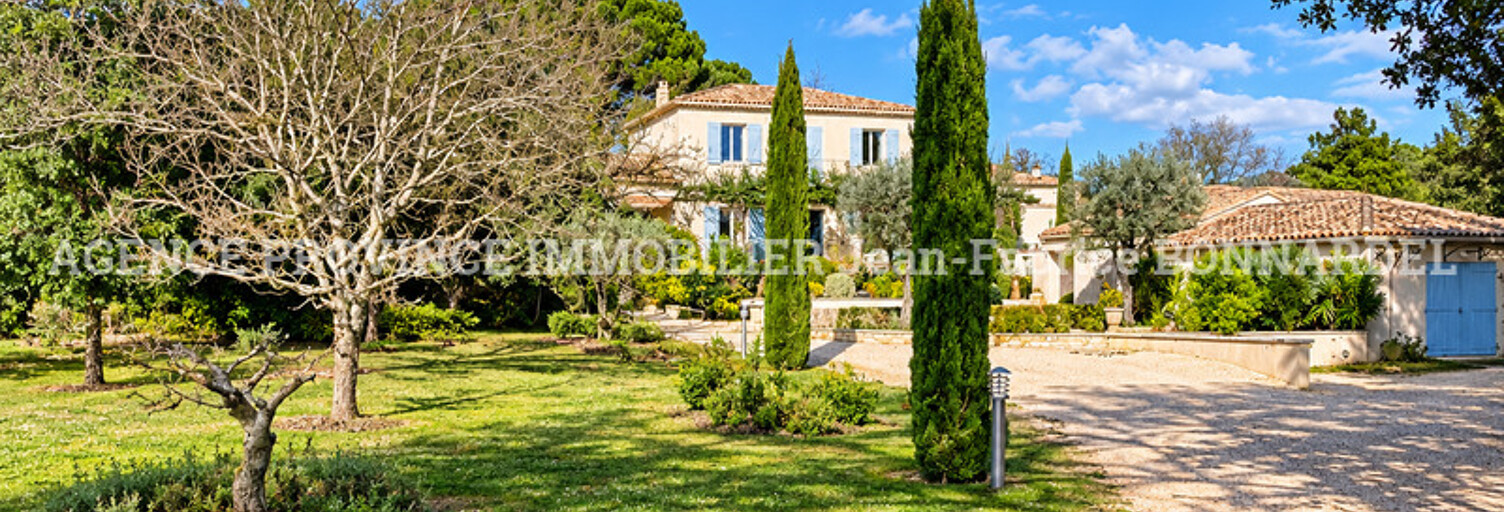 Maison 9 Pièces 366 m² à vendre à Suze-la-Rousse (26790)