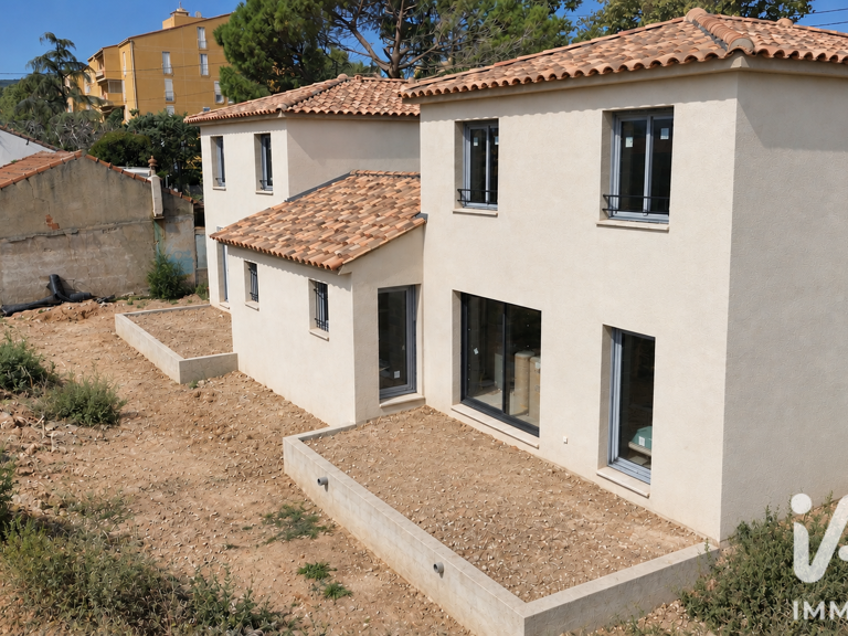 Vente Maison/villa 5 pièces — photo 1