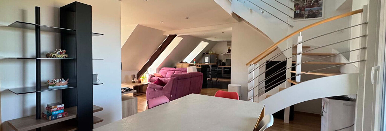 Appartement 5 Pièces 102 m² à vendre à Cernay (68700)