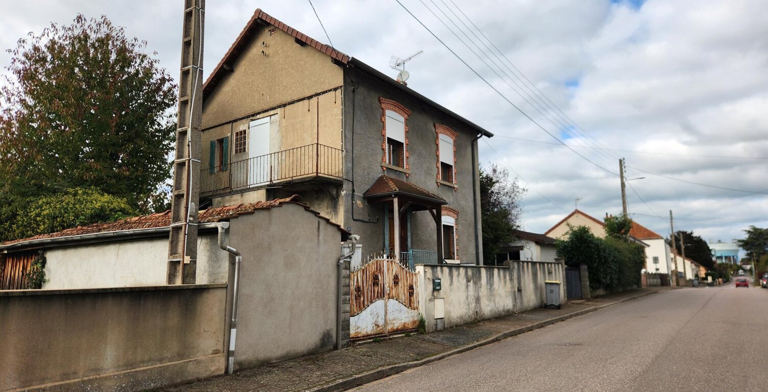 Maison T4 avec dépendance habitable de 37 : idéal pour télétravail, location ou logement d'appoint. — photo 1