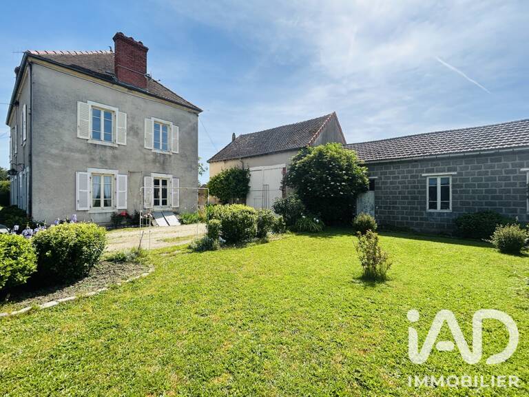 Vente Maison/villa 8 pièces — photo 1
