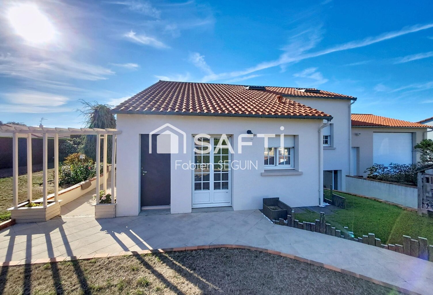 Pavillon familial 4 chambres, bien entretenu, grand garage, sur un beau terrain clos — photo 1