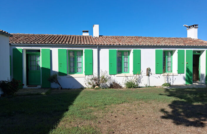PURE MAISON OLÉRONNAISE FIN XIX  - CHARME ET AUTHENTICITÉ AU COEUR DE CHAUCRE — photo 2