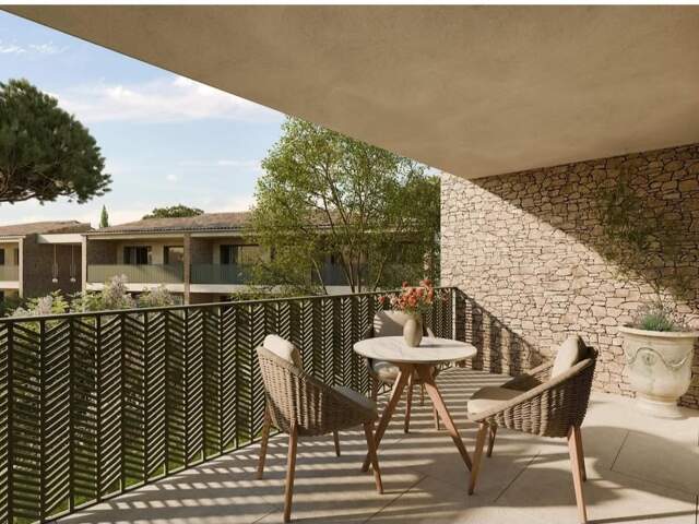 NOUVEAU  T3 UZES PROCHE CENTRE — photo du bien