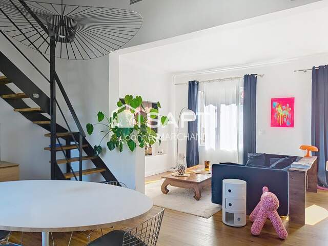 Appartement T4 de 105 m² entièrement rénové au cœur de Lacroix-Falgarde — photo du bien