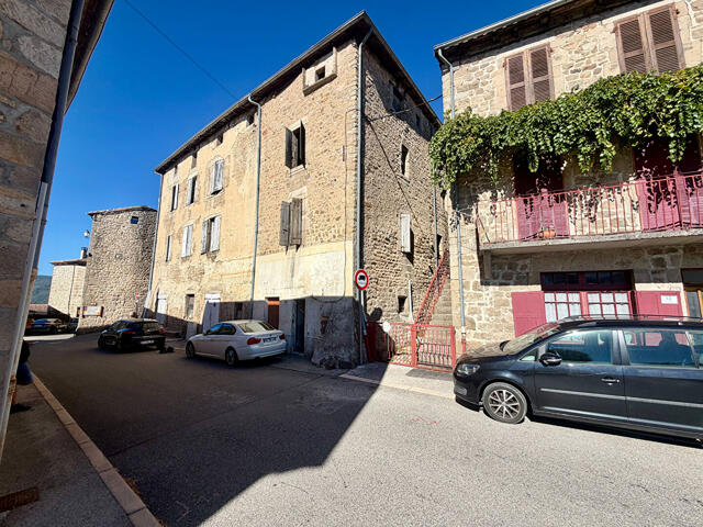 Maison proposé à Chalencon