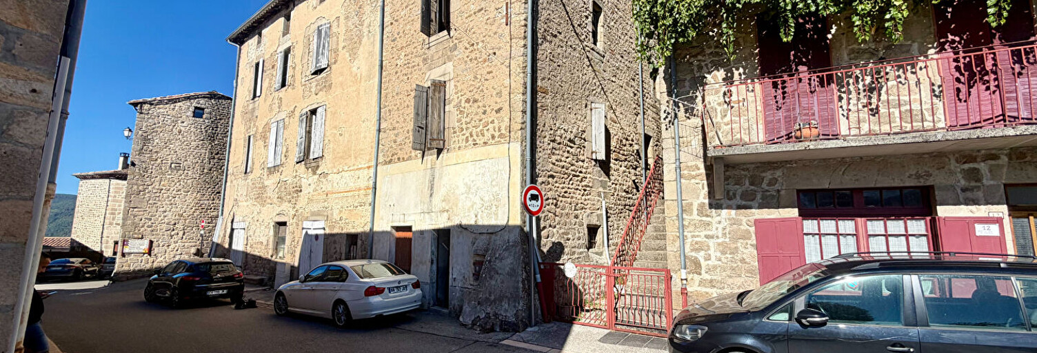 Maison 3 Pièces 77 m² à vendre à Chalencon (07240)
