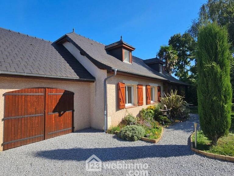 Maison - 140m² - BÉNÉJACQ — photo 1
