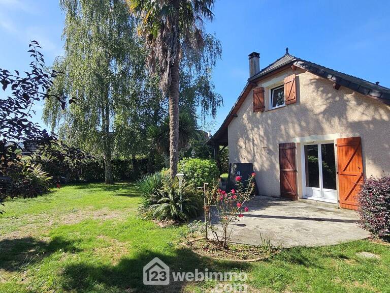 Maison - 140m² - BÉNÉJACQ — photo 1
