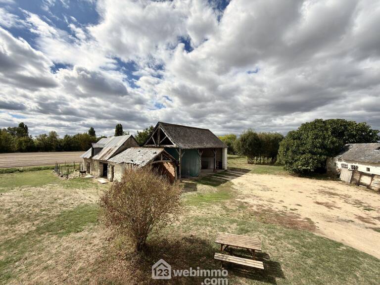 Maison - 100.91m² - Longué-Jumelles — photo 1