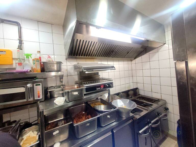 Restaurant — photo 1