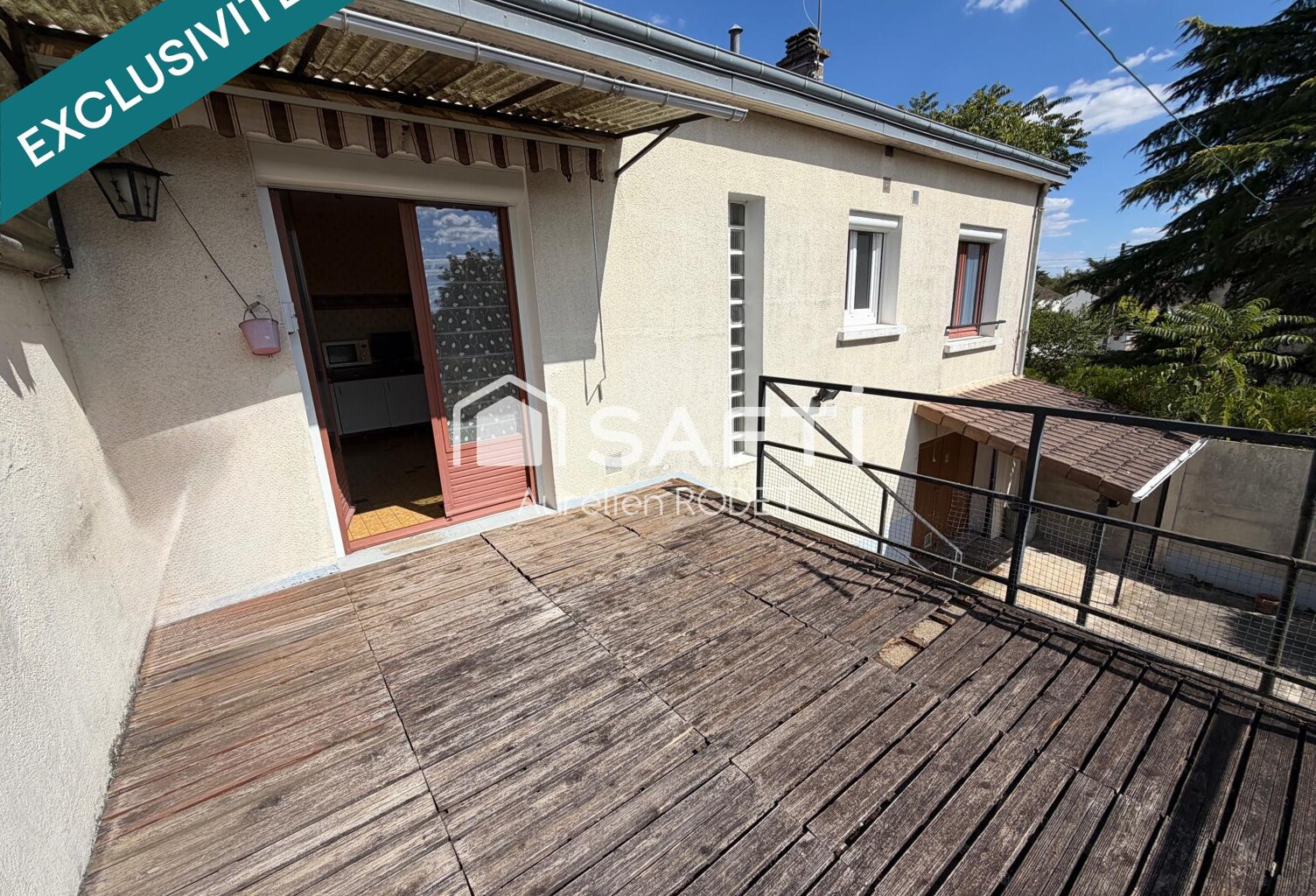 Maison sur sous-sol, jardin et beau potentiel — photo 1