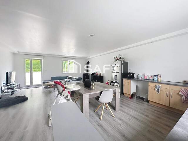Maison 94 m2 3 chambres en village. — photo du bien