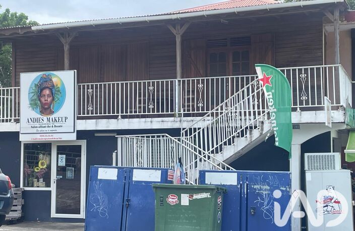Vente Immeuble 137 m&sup2; — photo 2