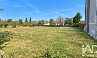 Terrain  2053 m² à vendre à Craponne (69290)