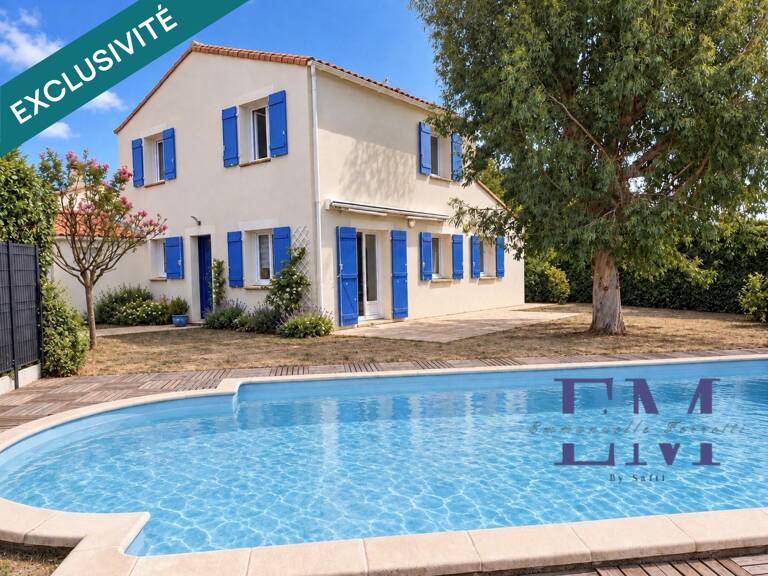 MAISON AVEC PISCINE A PROXIMITE DES COMMERCES, 8 KMS PLAGES — photo 1