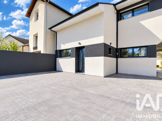 Vente Maison traditionnelle 7 pièces — photo du bien