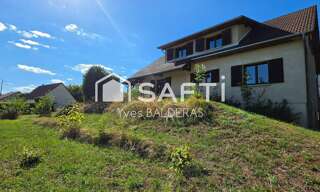 Maison 9 Pièces 184 m² à vendre à Serre-les-Sapins (25770)