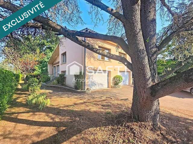 Maison Familiale de Type 5 + Double garage de 50 m² — photo du bien