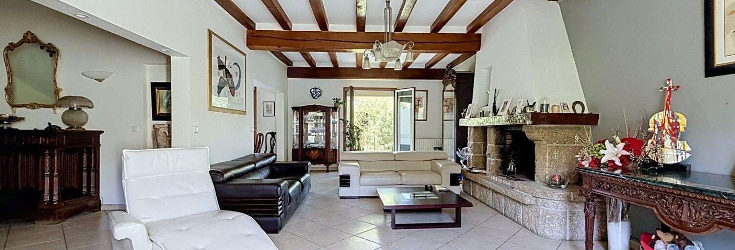 Maison 6 Pièces 214 m² à vendre à Vaux-sur-Seine (78740)