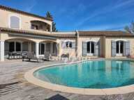 Villa 173 m² 4 ch piscine terrain 1500 m² Lunel Nord — photo 3