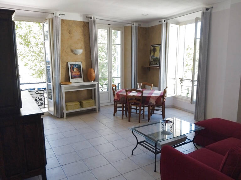 GRAND T2 VUE DEGAGEE PLACE CLEMENCEAU — photo 1