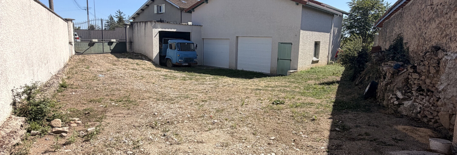 Maison 5 Pièces 90 m² à vendre à Roiffieux (07100)