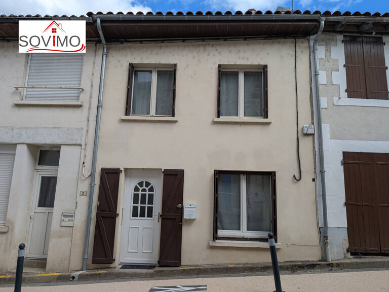 MAISON DE BOURG, 2 CH, COUR — photo 1