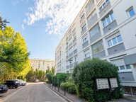 Appartement T4 de 70 m2, avec terrasse et place de parking , quartier Capouchiné — photo 3