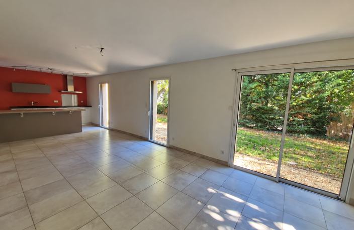 LOCATION ECULLY 69130 MAISON 5 PIECES 4 CHAMBRES JARDIN TERRASSE GARAGE PARKING — photo 2