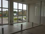 Local commercial — photo 2
